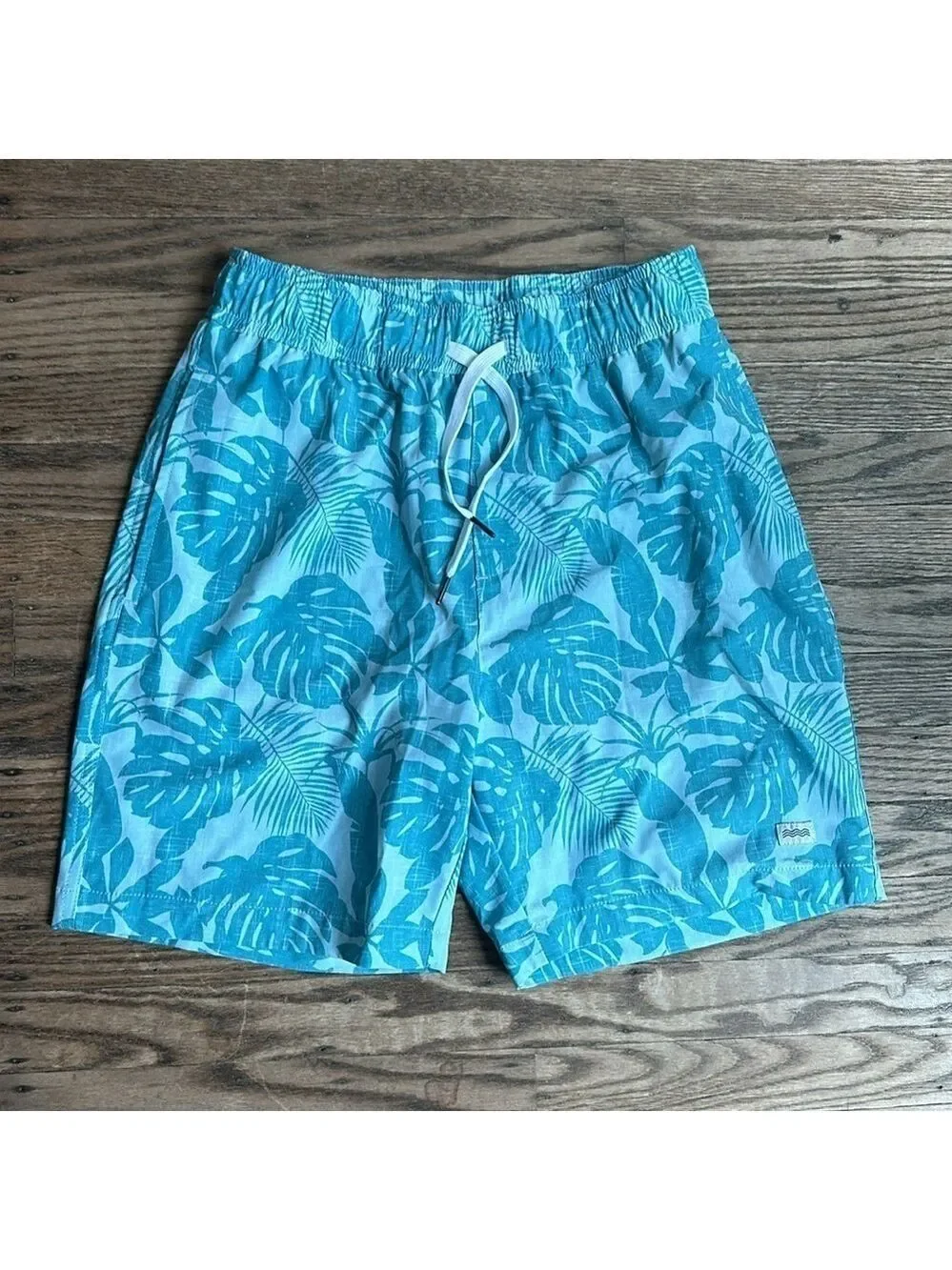 Trunks Surf and Swim co Sano 6.5 swim trunks size small EUC